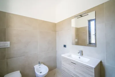 originalbagno-primo-piano-2685b08adec67fjpg