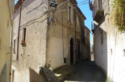 1 - Scalea, Townhouse
