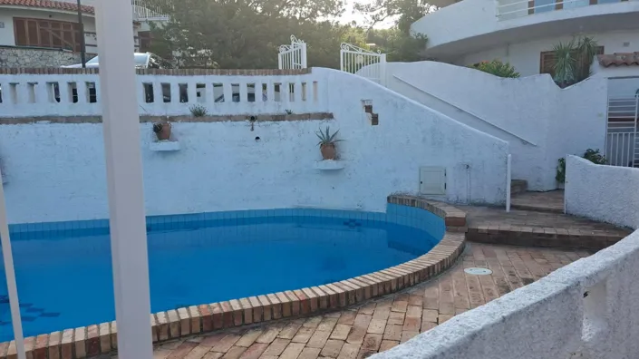 Image No.25-2 Bed Apartment for sale