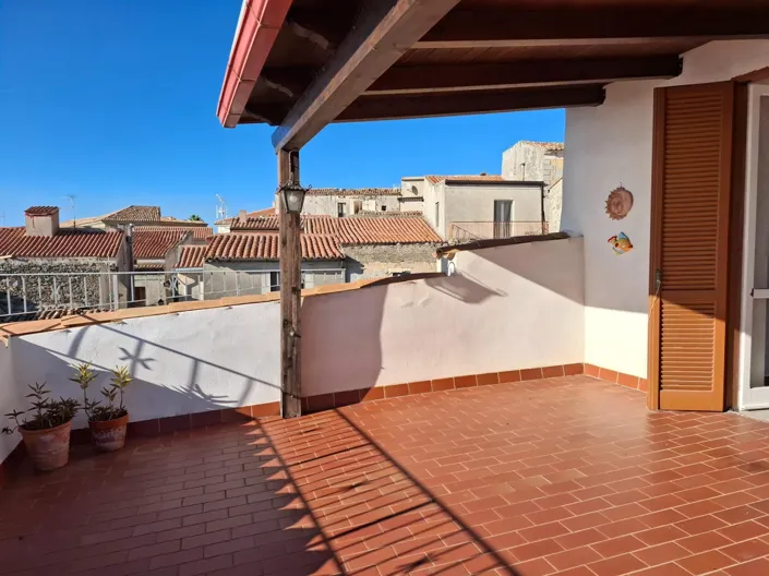 Image No.35-4 Bed Apartment for sale