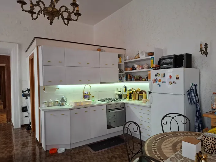 Image No.9-4 Bed Apartment for sale