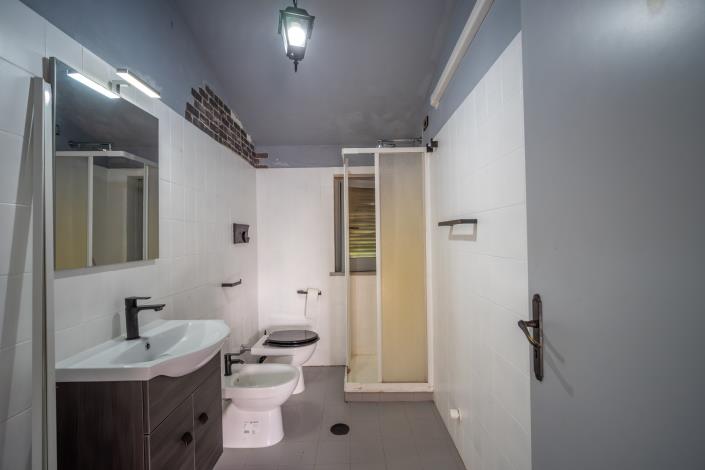 Image No.5-2 Bed Villa for sale