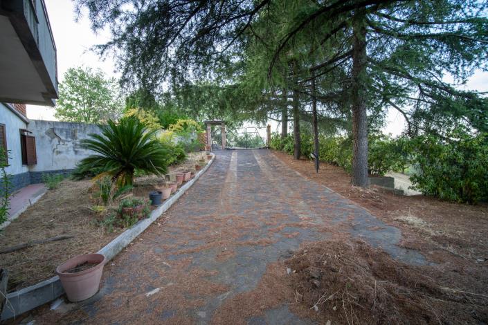 Image No.6-3 Bed Villa for sale