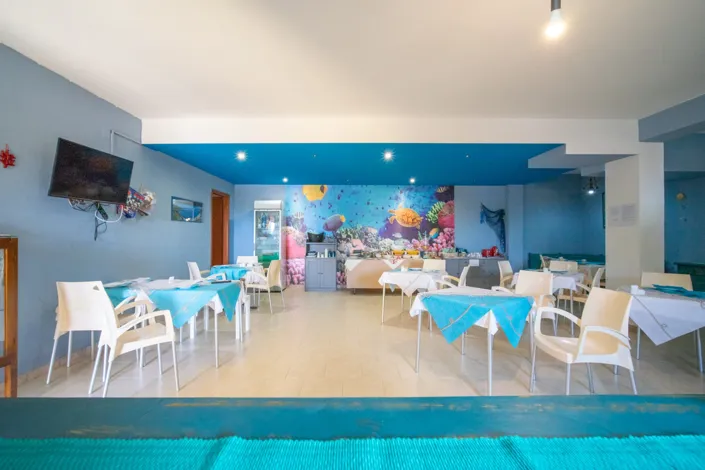 Image No.27-18 Bed Commercial for sale