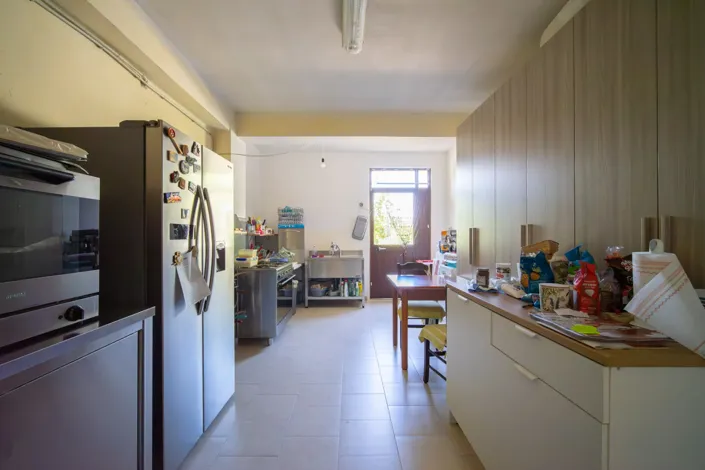 Image No.29-18 Bed Commercial for sale