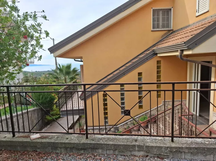 Image No.26-2 Bed Apartment for sale