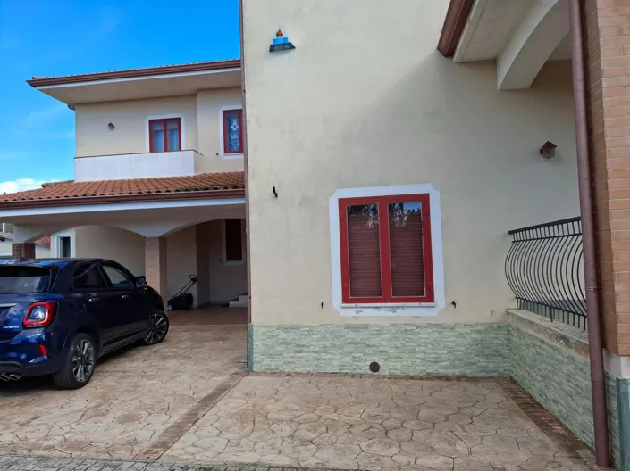 Image No.30-Villa de 4 chambres à vendre à Catanzaro