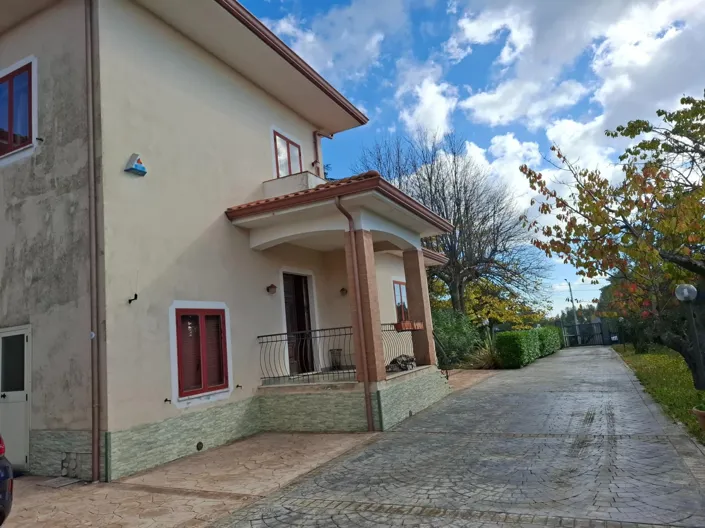 Image No.31-Villa de 4 chambres à vendre à Catanzaro