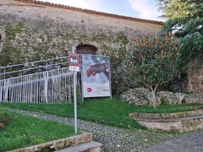 Image No.25-5 Bed House for sale