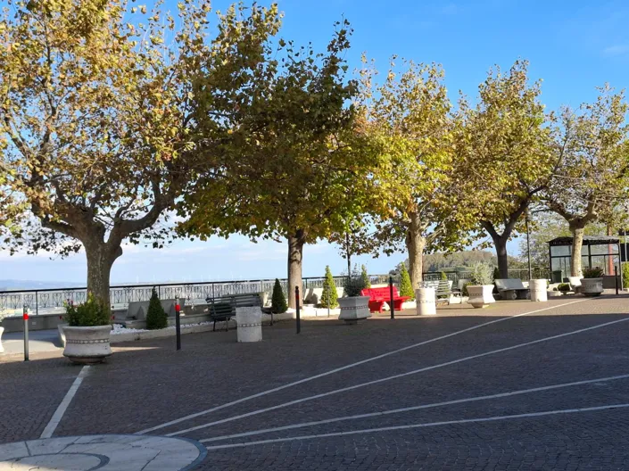 Image No.29-5 Bed House for sale