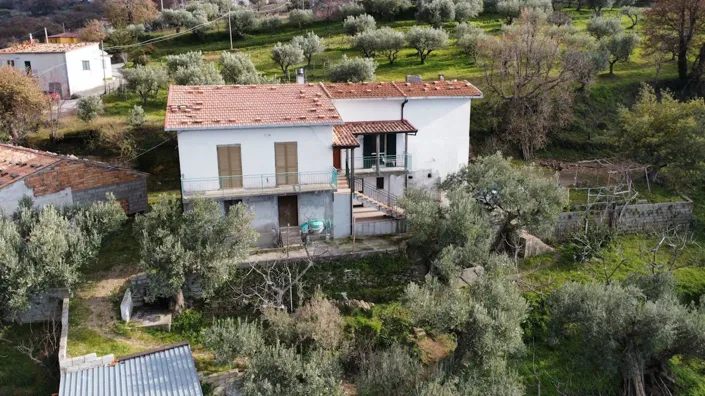 Image No.10-Maison de 3 chambres à vendre à Calabre