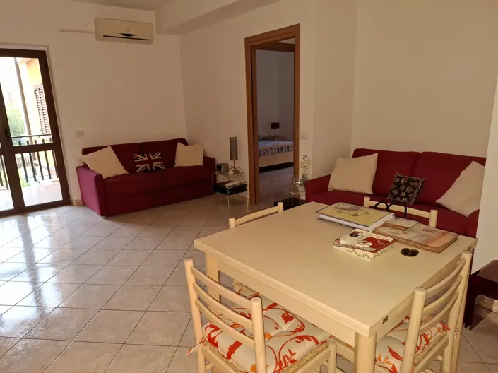 Image No.13-Appartement de 2 chambres à vendre à Nocera Terinese