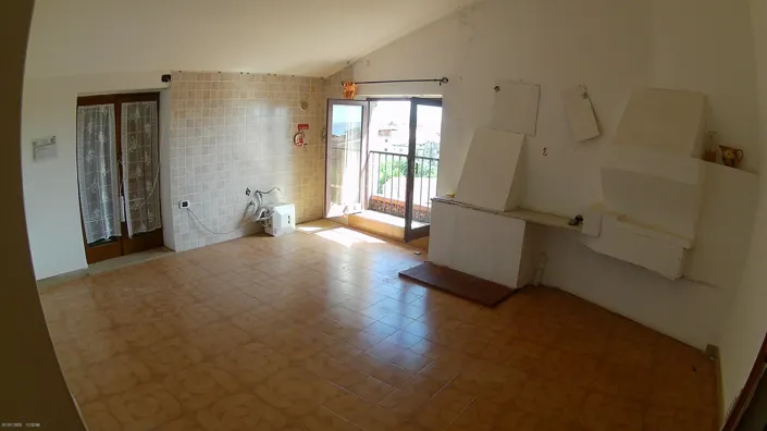 Image No.13-2 Bed Property for sale
