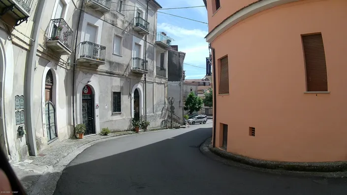 Image No.19-2 Bed Property for sale