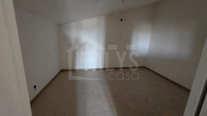 Image No.4-3 Bed Townhouse for sale