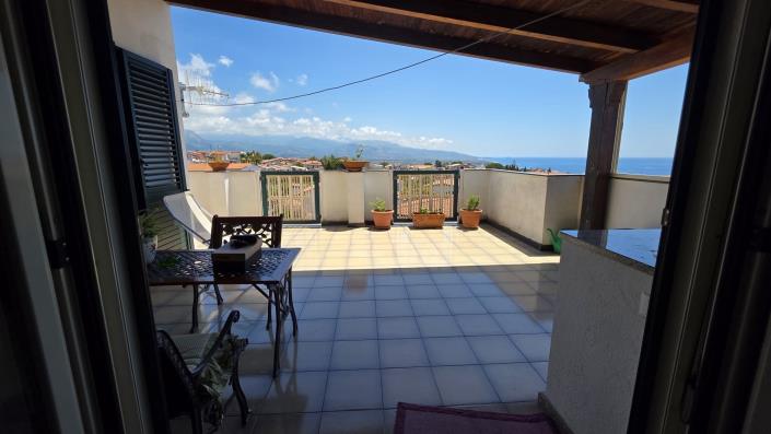 Image No.9-3 Bed House/Villa for sale