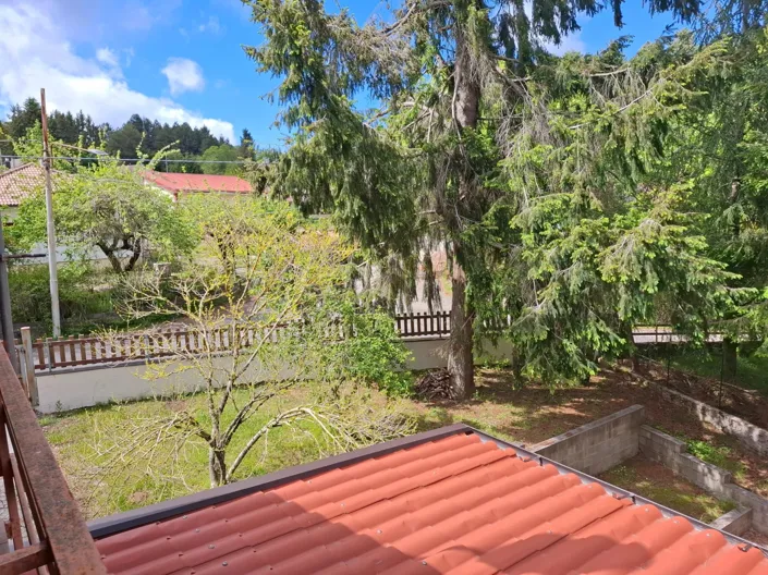 Image No.17-3 Bed House for sale