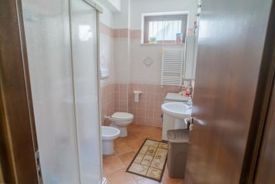 Bathroom1