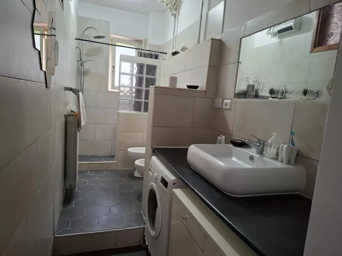 Image No.5-3 Bed House for sale