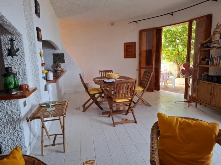 Image No.11-3 Bed House for sale