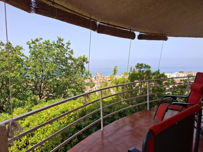 Image No.17-3 Bed House for sale