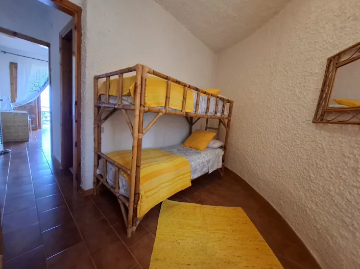 Image No.19-3 Bed House for sale