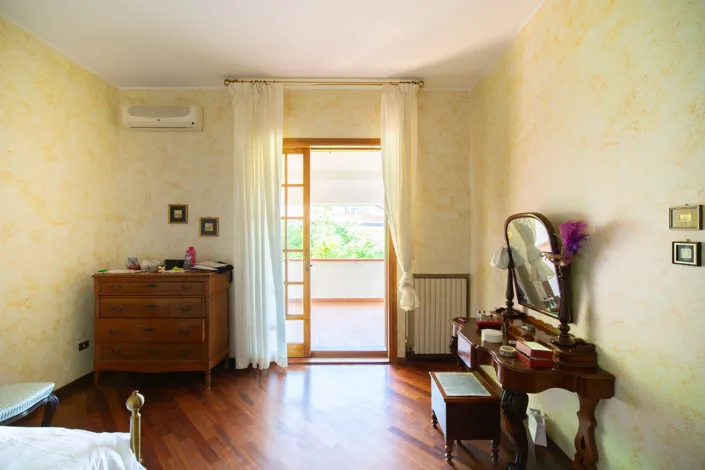 Image No.29-5 Bed Villa for sale