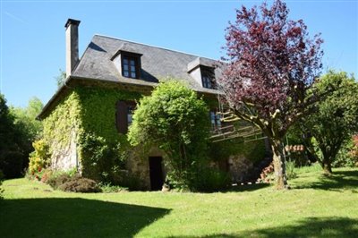 Propriété de pays de 5 chambres à vendre à Arnac-Pompadour