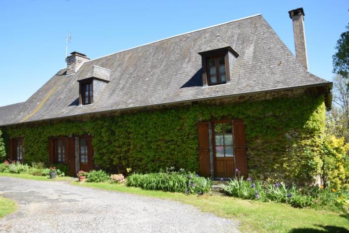 Image No.2-Propriété de pays de 5 chambres à vendre à Arnac-Pompadour