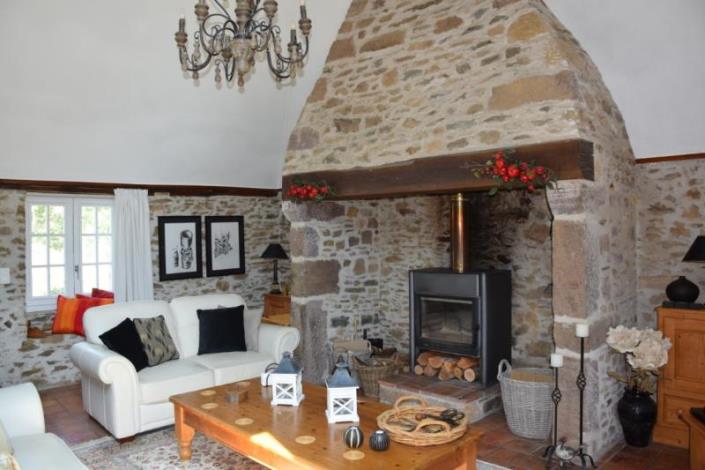 Image No.3-3 Bed Country House for sale