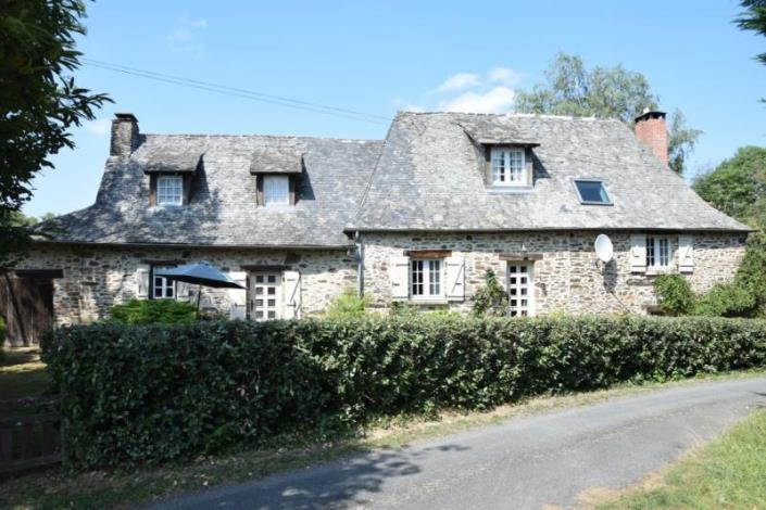 Image No.2-3 Bed Country House for sale