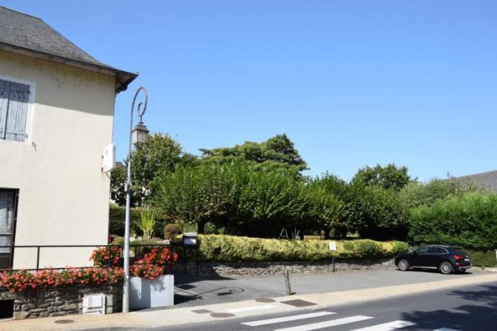 Image No.2-Un hôtel de 11 chambres à vendre à Arnac-Pompadour