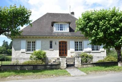 Maison de 4 chambres à vendre à Arnac-Pompadour