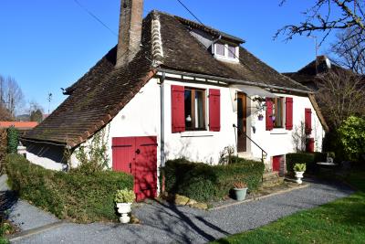 3 Bed Country House for sale