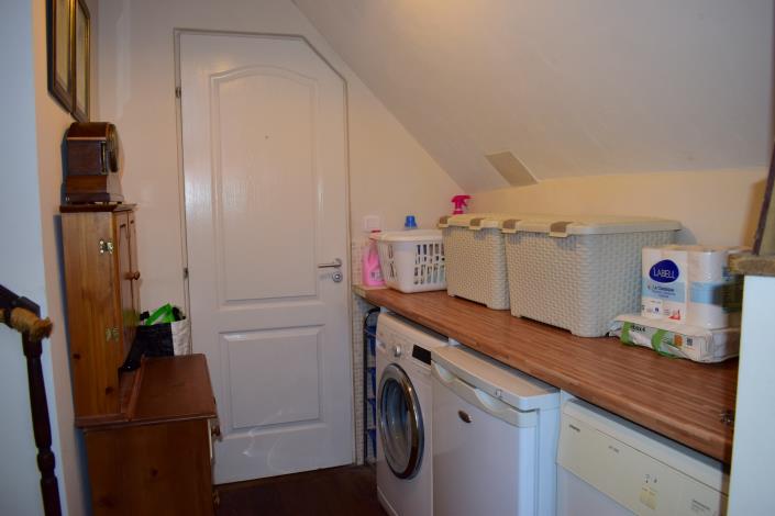 Image No.14-3 Bed Country House for sale