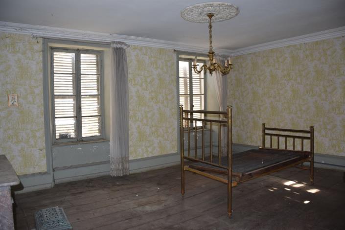 Image No.9-5 Bed Village House for sale