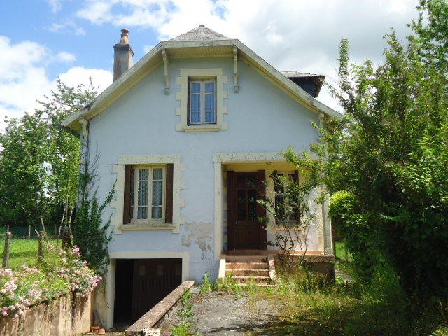 Image No.10-2 Bed House for sale