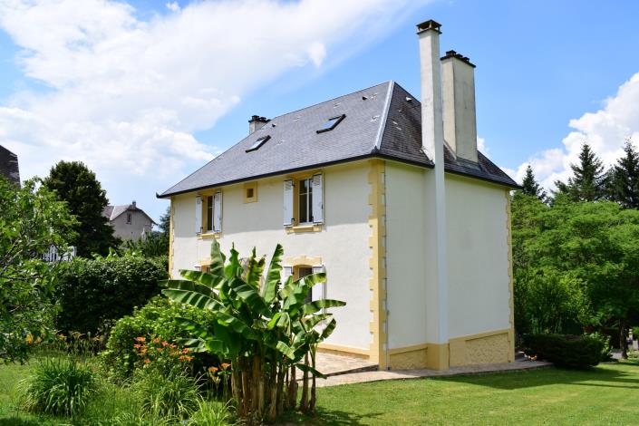 Image No.11-4 Bed Village House for sale