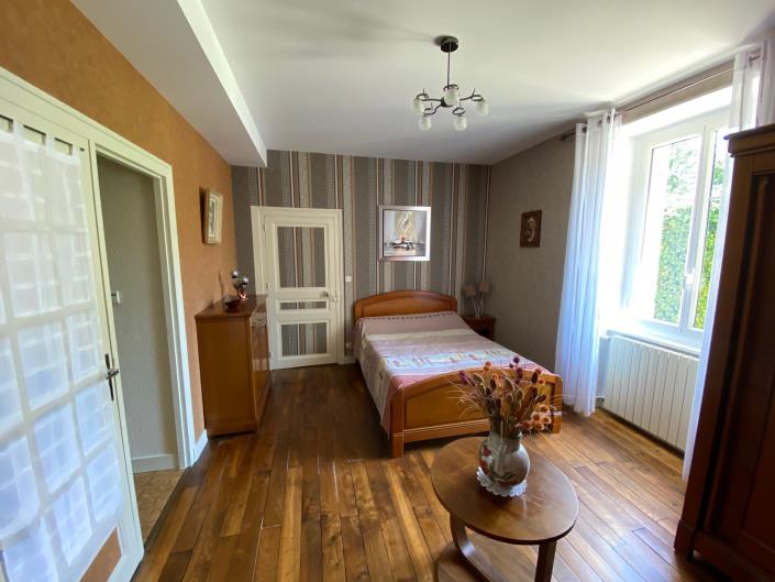 Image No.18-4 Bed Village House for sale