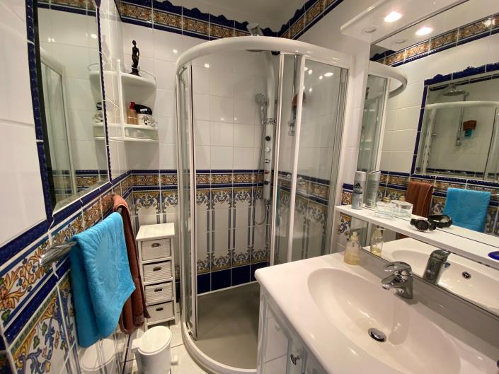 Image No.19-4 Bed Village House for sale