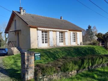 Maison de 2 chambres à vendre à Payzac