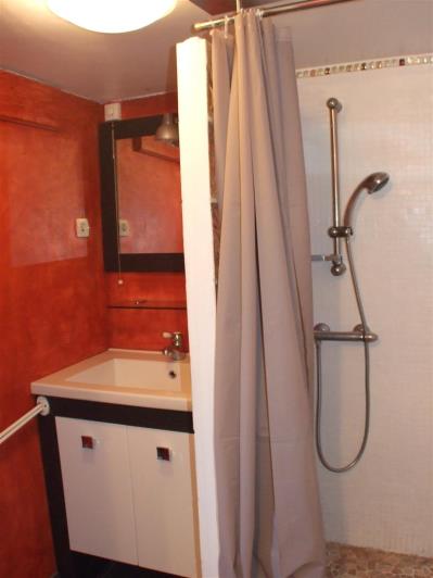 Image No.7-Maison de campagne de 1 chambre à vendre à Meuzac