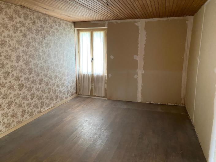 Image No.10-Maison de 2 chambres à vendre à Sarrazac