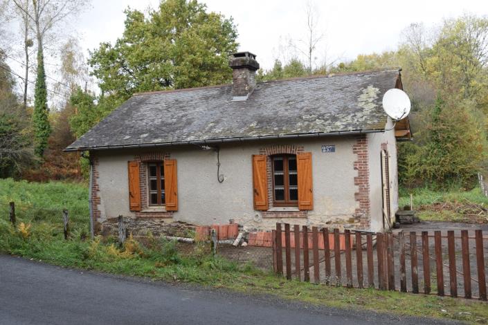 Image No.1-Maison de campagne de 3 chambres à vendre à Vignols