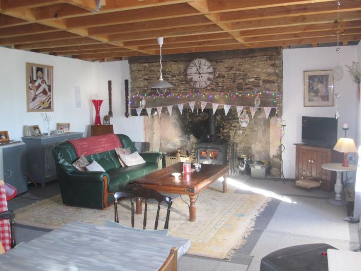 Image No.3-Maison de campagne de 1 chambre à vendre à Benayes