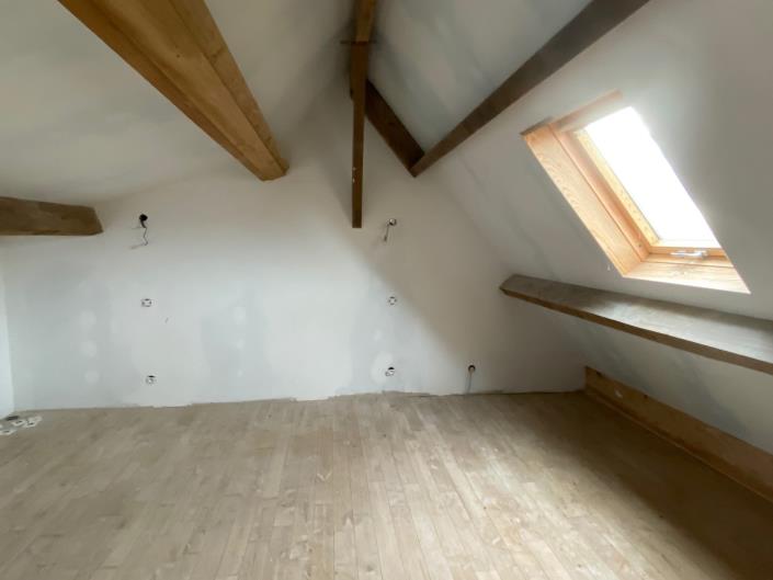 Image No.21-Maison / Villa de 4 chambres à vendre à Angoisse