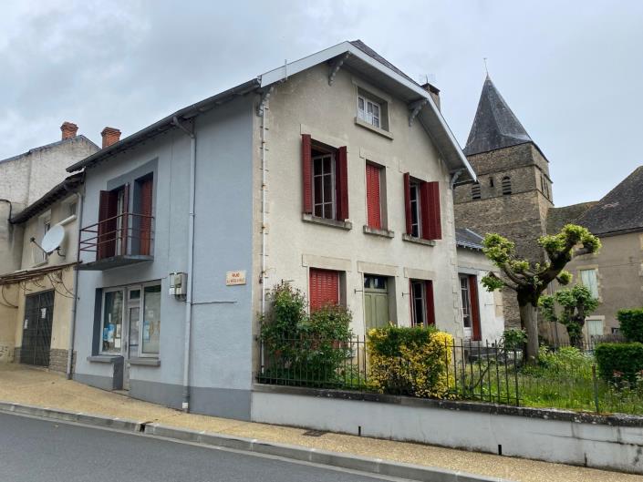 Image No.12-Maison de village de 3 chambres à vendre à Payzac