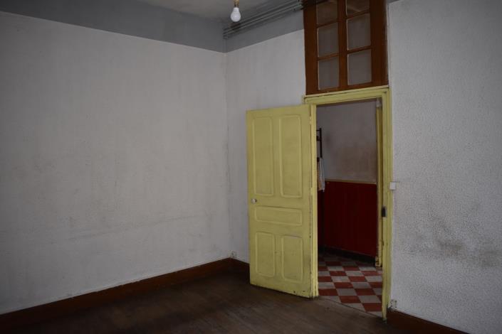 Image No.10-4 Bed Village House for sale