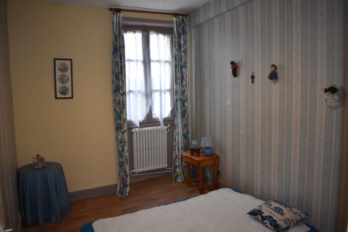 Image No.10-3 Bed Village House for sale