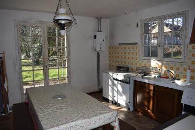 5751_limousin_property_agents_pompadour_farm_pasture_woodland--3-